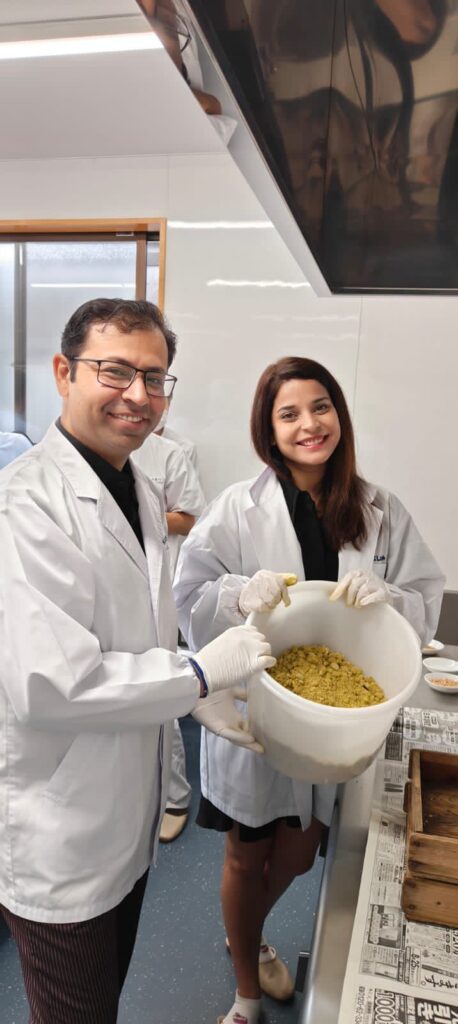 Ankur Chawla (L) with Avantika Sinha Bahl (R)