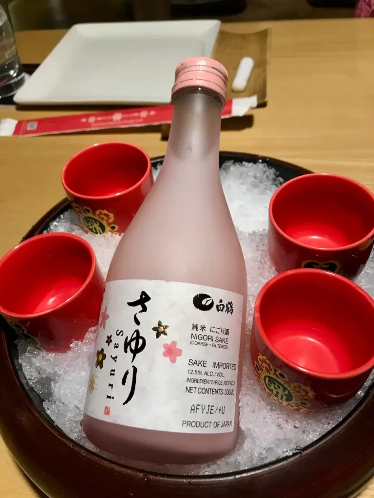 Hakutsuru Sayuri nigori sake